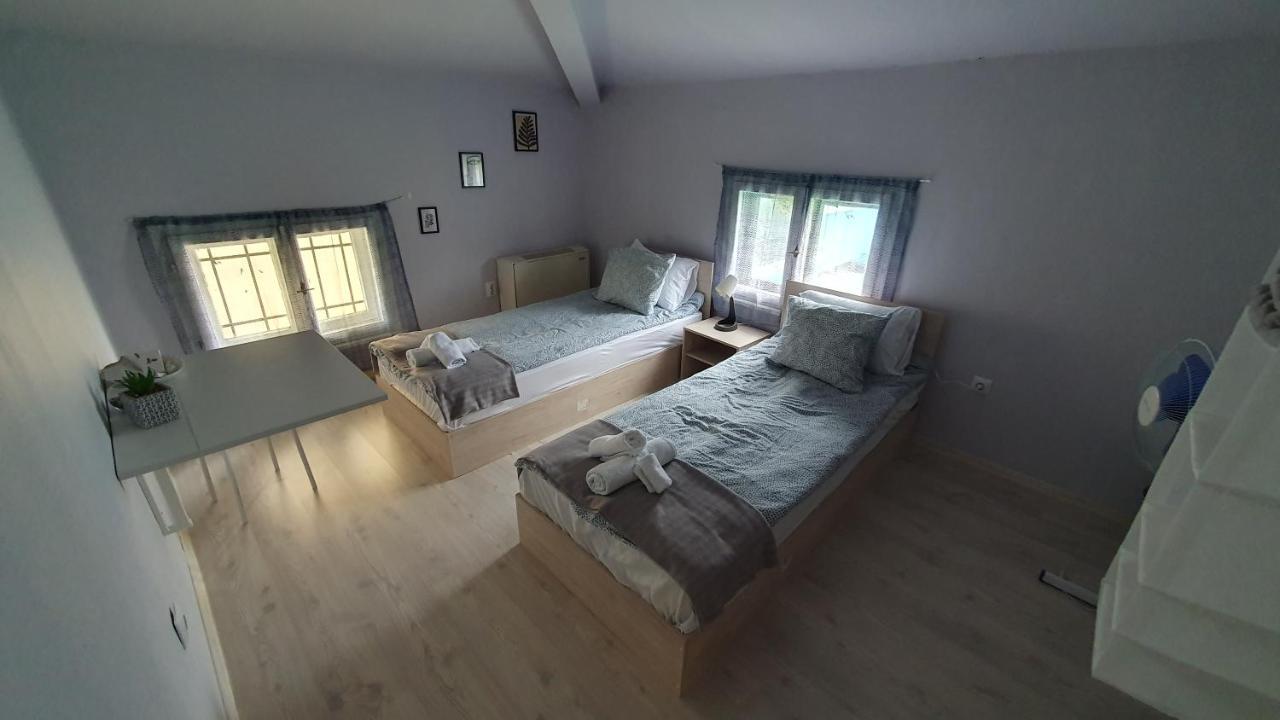 Стаи За Гости Sun House Daire Varna Dış mekan fotoğraf